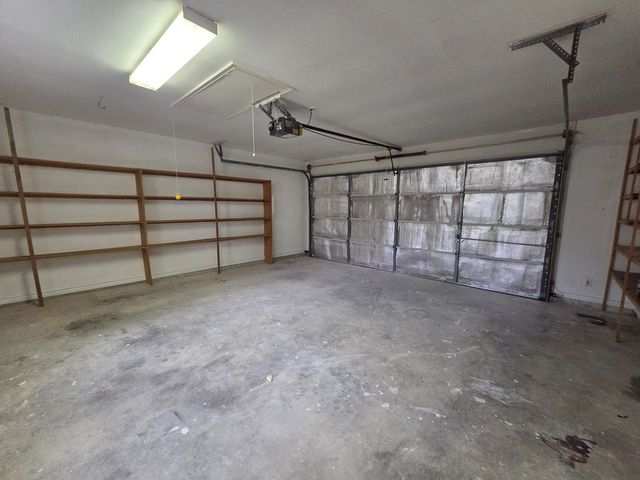 1303 Malibu Dr, Kerrville, TX 78028