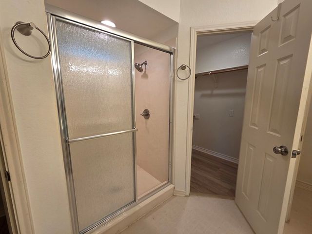 1303 Malibu Dr, Kerrville, TX 78028