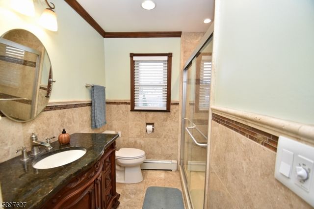 33 Canal Street, Roxbury Twp., NJ 07852