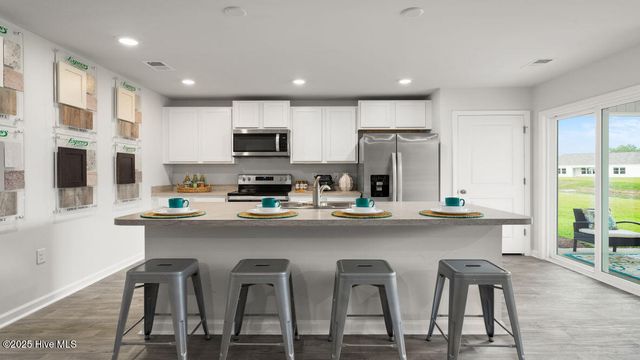 2012 Snipe Lane, Shallotte, NC 28470