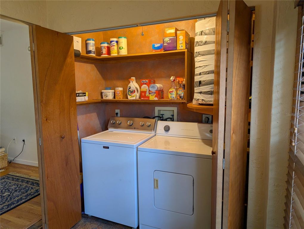 Image 20 of property listing at 2808 60TH AVENUE W 1702, Bradenton, FL 34207