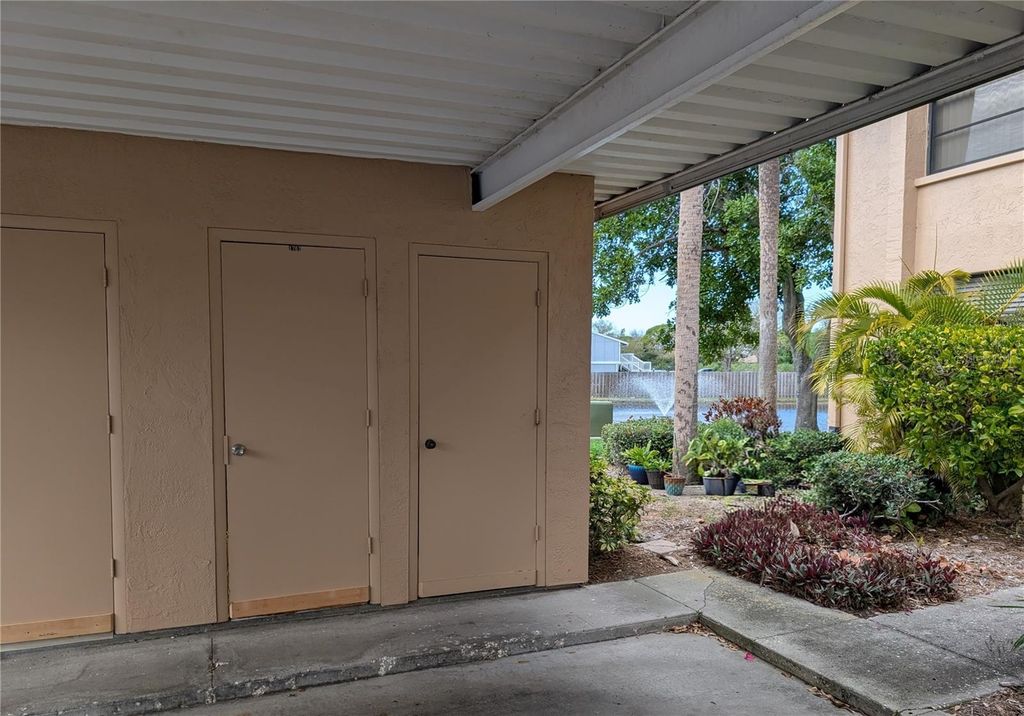 Image 24 of property listing at 2808 60TH AVENUE W 1702, Bradenton, FL 34207