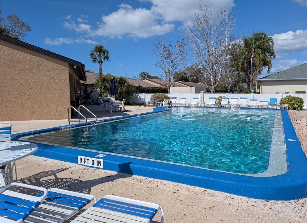 Image 31 of property listing at 2808 60TH AVENUE W 1702, Bradenton, FL 34207