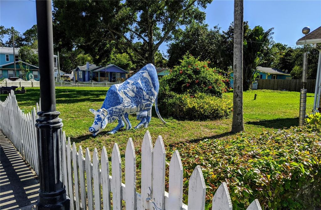Image 51 of property listing at 2808 60TH AVENUE W 1702, Bradenton, FL 34207