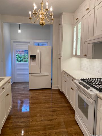 322 FURR DR, San Antonio, TX 78201