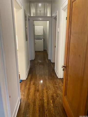 322 FURR DR, San Antonio, TX 78201