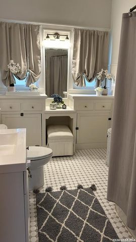 322 FURR DR, San Antonio, TX 78201