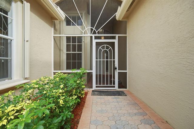 7558 Tarpon Cove Circle, Lake Worth, FL 33467