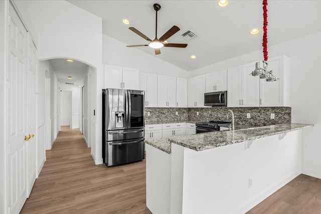 7558 Tarpon Cove Circle, Lake Worth, FL 33467