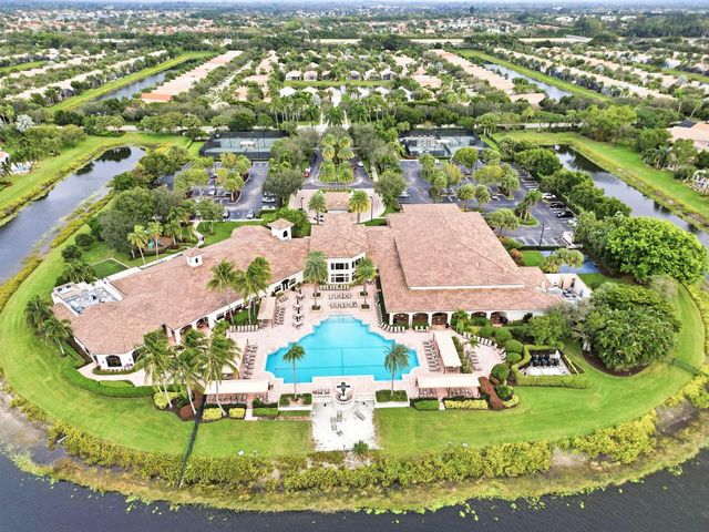 7558 Tarpon Cove Circle, Lake Worth, FL 33467