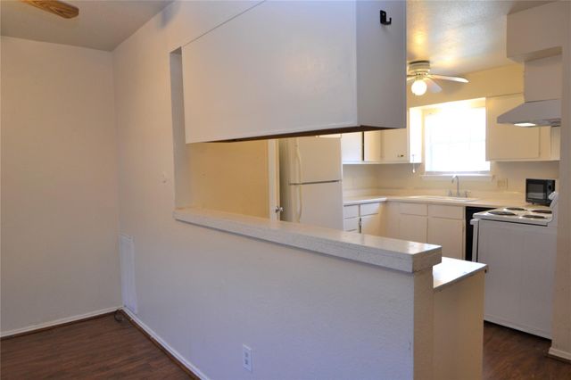 9200 W Bellfort Avenue 79, Houston, TX 77031