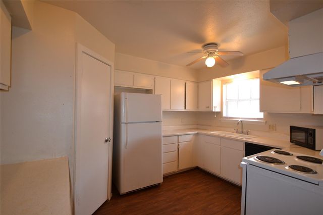 9200 W Bellfort Avenue 79, Houston, TX 77031