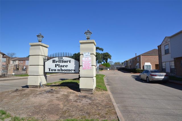 9200 W Bellfort Avenue 79, Houston, TX 77031