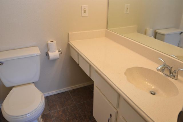 9200 W Bellfort Avenue 79, Houston, TX 77031