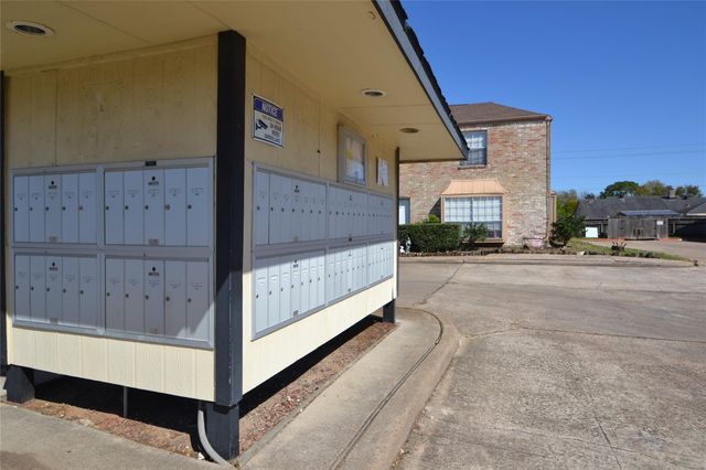 9200 W Bellfort Avenue 79, Houston, TX 77031
