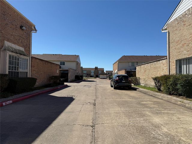 9200 W Bellfort Avenue 79, Houston, TX 77031