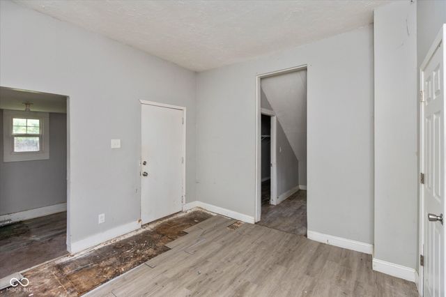 1124 E Perry Street, Indianapolis, IN 46227