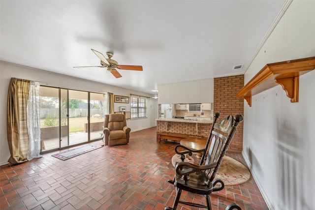 213 E Sheridan, Tyler, TX 75701