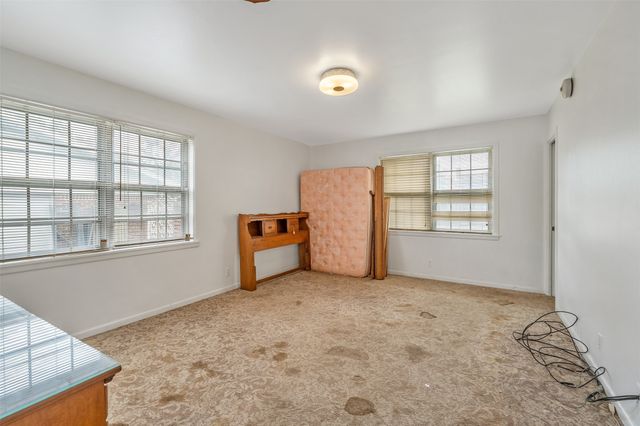 213 E Sheridan, Tyler, TX 75701