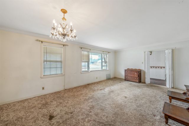 213 E Sheridan, Tyler, TX 75701