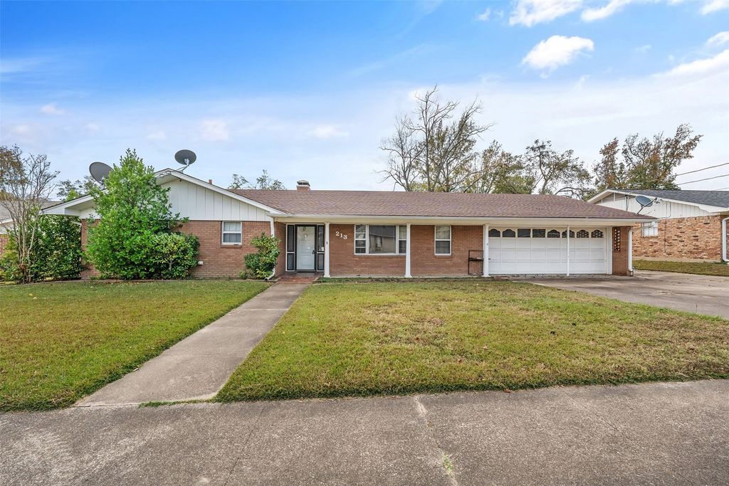 213 E Sheridan, Tyler, TX 75701