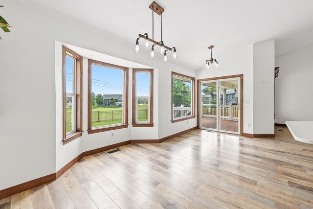 710 W Gatewood Ln, Andover, KS 67002