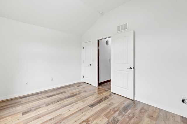 710 W Gatewood Ln, Andover, KS 67002