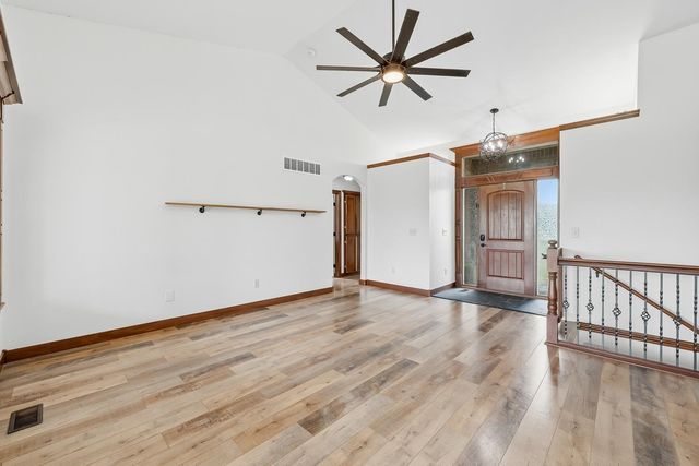 710 W Gatewood Ln, Andover, KS 67002