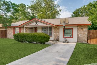 7110 Glen Grv, San Antonio, TX 78239