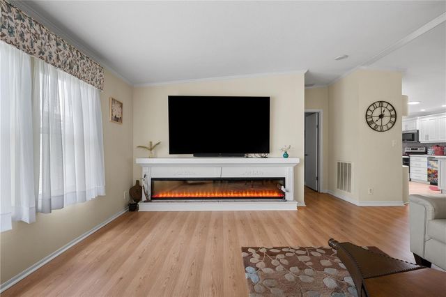 8433 REGAL WAY, Palmetto, FL 34221
