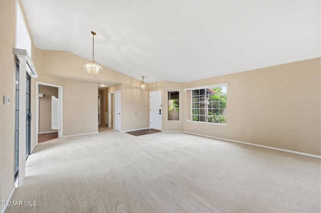 802 Congressional Road, Simi Valley, CA 93065