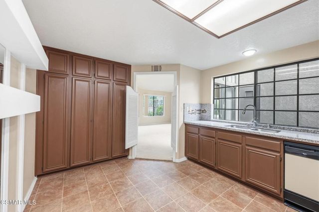 802 Congressional Road, Simi Valley, CA 93065