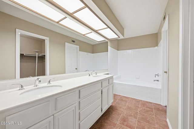 802 Congressional Road, Simi Valley, CA 93065