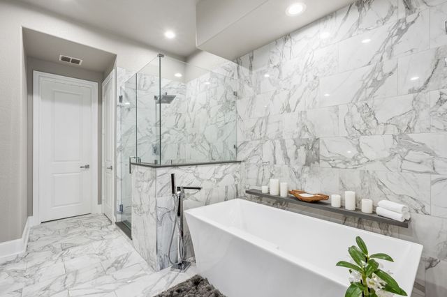 2141 Norlock Lane, Dallas, TX 75201