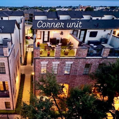 2141 Norlock Lane, Dallas, TX 75201