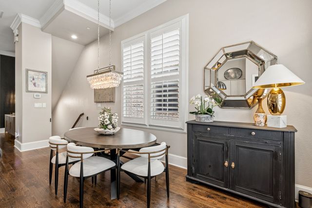 2141 Norlock Lane, Dallas, TX 75201