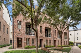 2141 Norlock Lane, Dallas, TX 75201