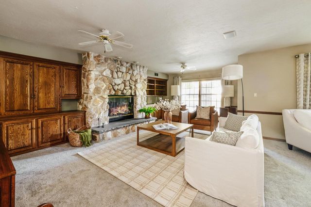 6210 Fisher LANE, Greendale, WI 53129