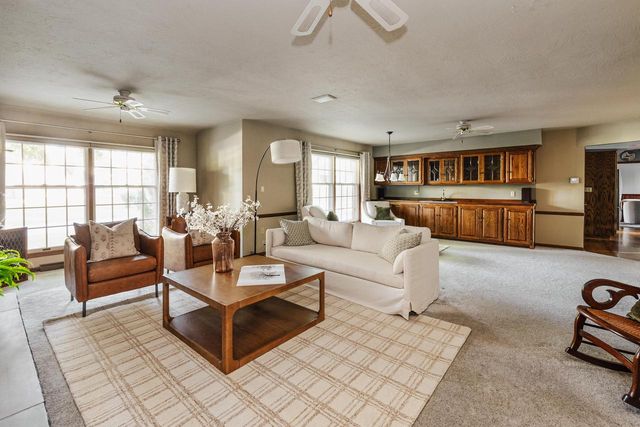 6210 Fisher LANE, Greendale, WI 53129