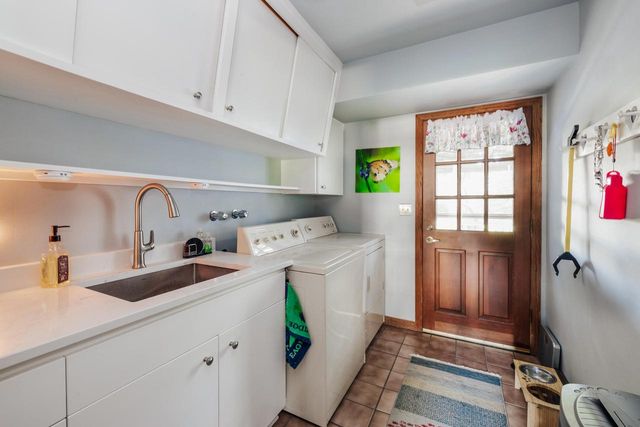 6210 Fisher LANE, Greendale, WI 53129