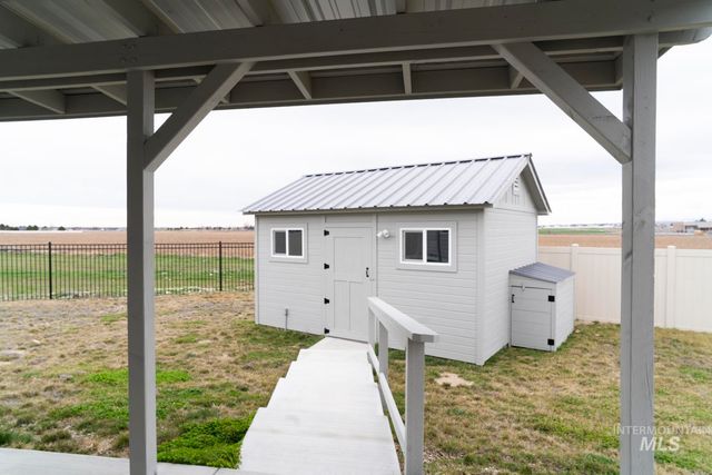 1281 W Buffalo River Dr, Meridian, ID 83642