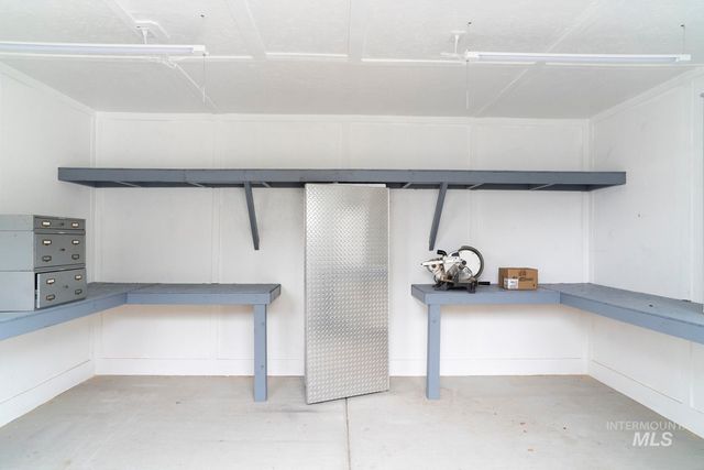 1281 W Buffalo River Dr, Meridian, ID 83642