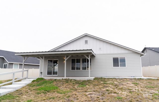 1281 W Buffalo River Dr, Meridian, ID 83642