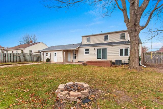 1659 9TH STREET, Green Bay, WI 54304