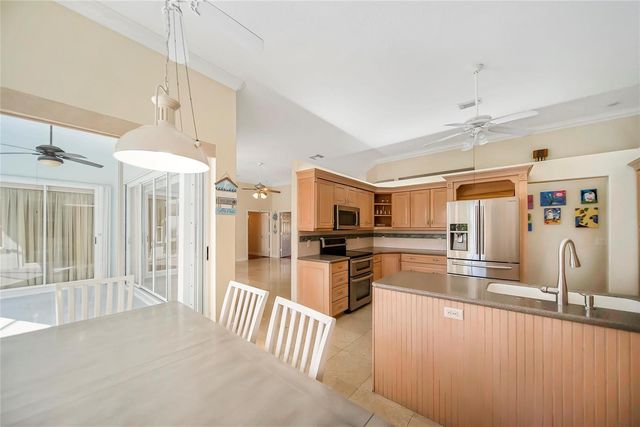 7305 E Elyse Circle, Port St. Lucie, FL 34952