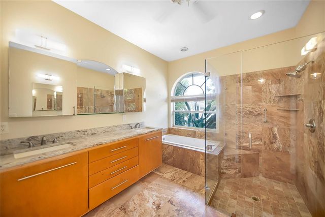 7305 E Elyse Circle, Port St. Lucie, FL 34952