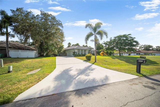7305 E Elyse Circle, Port St. Lucie, FL 34952