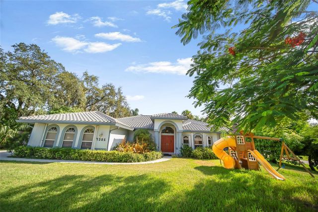 7305 E Elyse Circle, Port St. Lucie, FL 34952