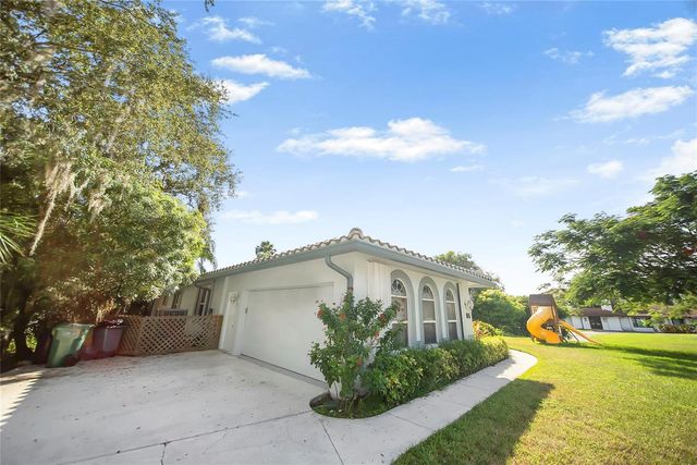 7305 E Elyse Circle, Port St. Lucie, FL 34952