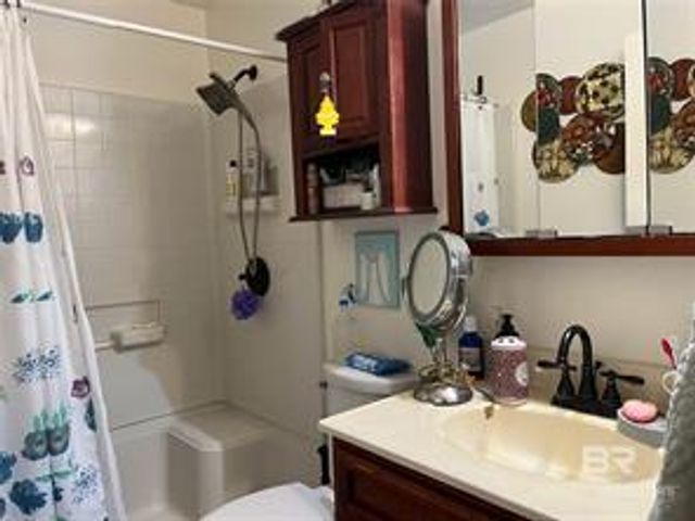 4927 Rainbow Circle, Eight Mile, AL 36613